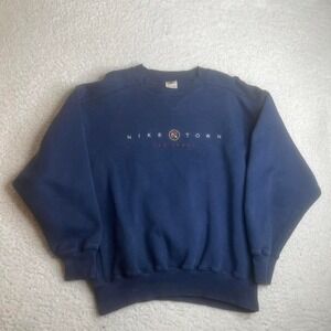 Vintage Nike town men's blue Las Vegas crew neck sweatshirt 90s S